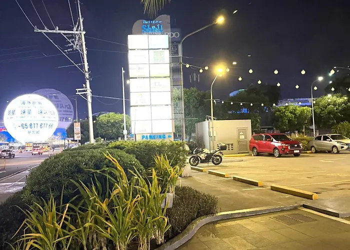 Shell Residences Multiple Moa & Naia - Zeth Place Apartment Manila